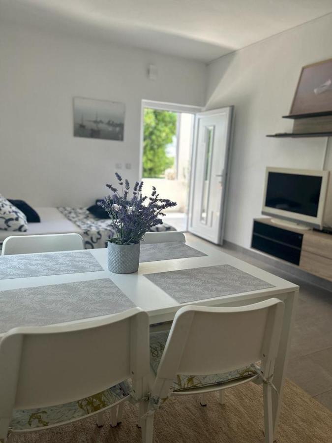 Apartmani Fulir Врси Экстерьер фото